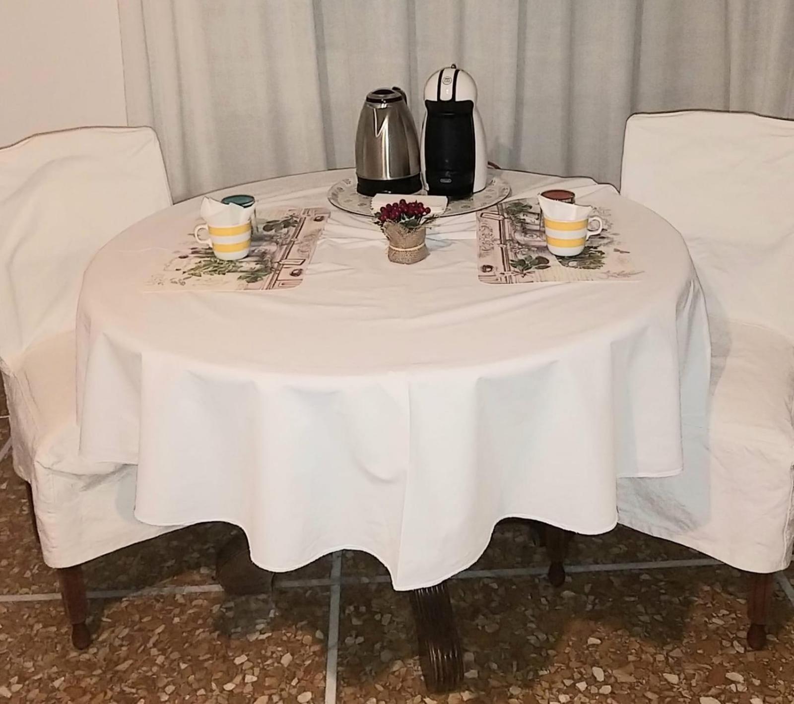 Amico Del Sole Bed and Breakfast Ρώμη Εξωτερικό φωτογραφία